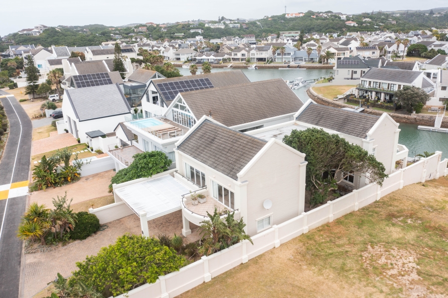 6 Bedroom Property for Sale in Royal Alfred Marina Eastern Cape